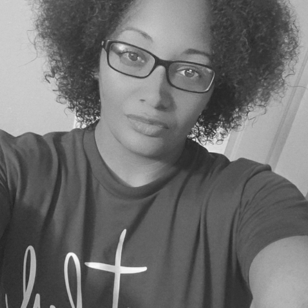 Meet your Posher, E. l. q.